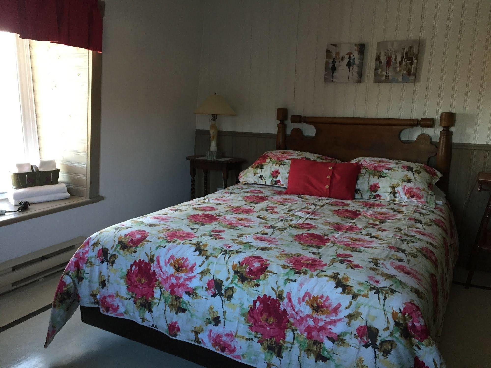 Auberge Petite Plaisance 라말베 외부 사진