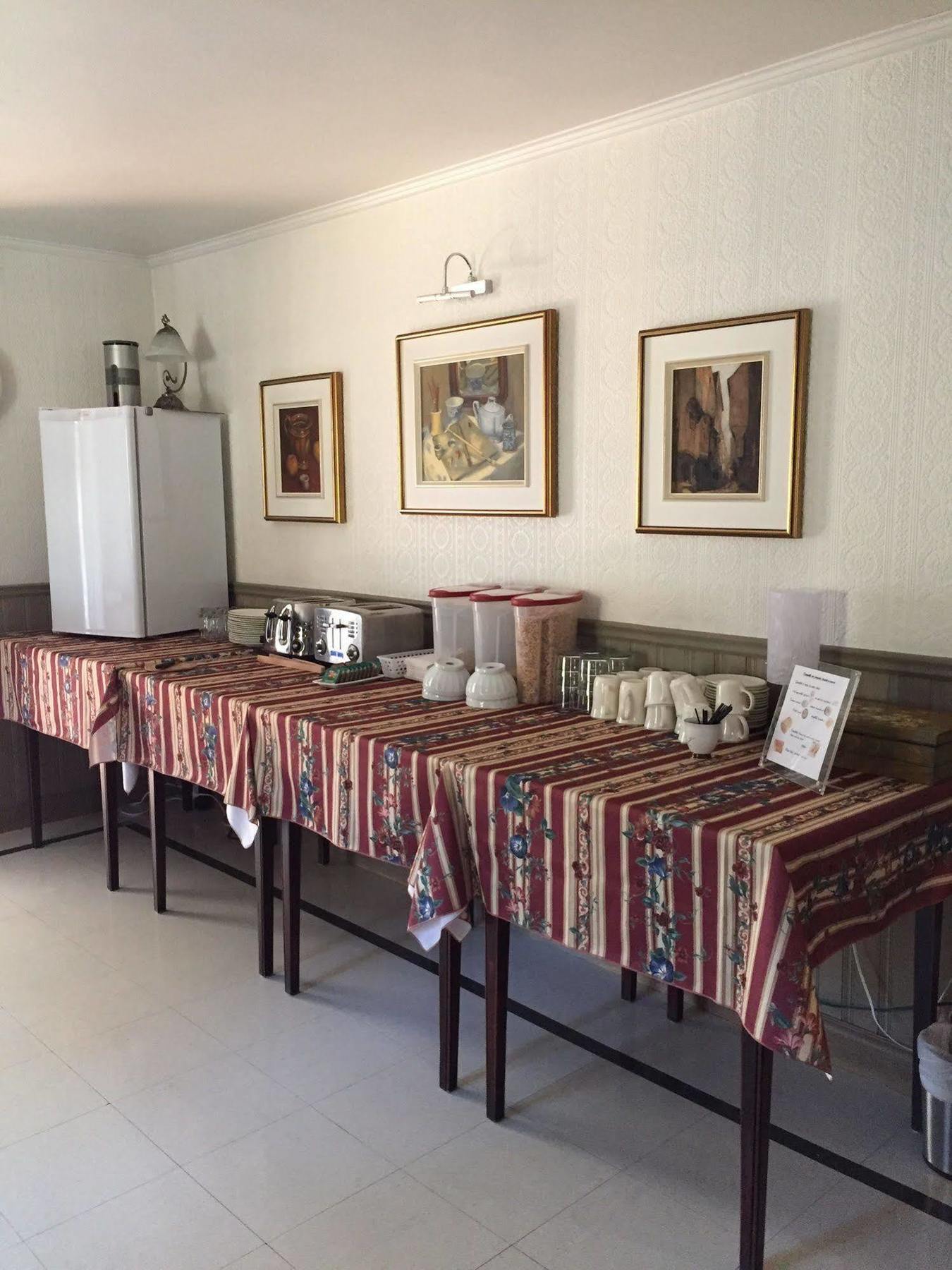 Auberge Petite Plaisance 라말베 외부 사진